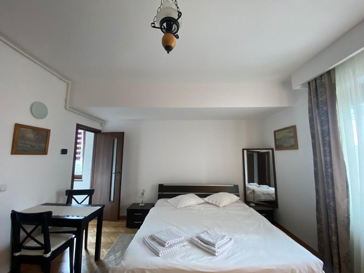 Dinamic Studio Old Town 부쿠레슈티 외부 사진